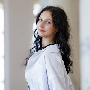 Арина  Карасёва