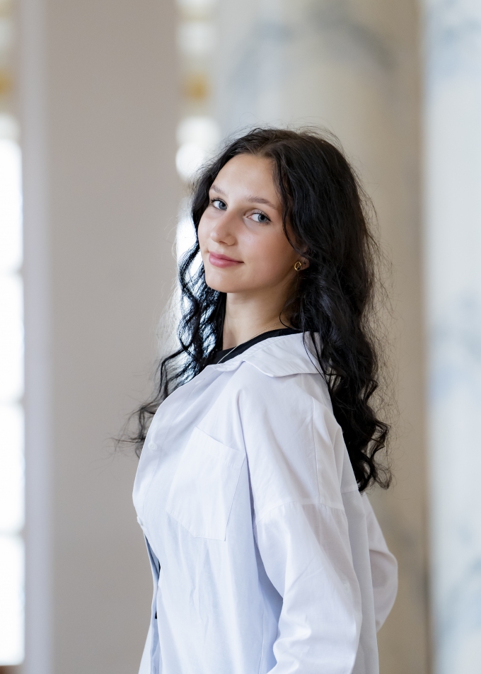 Арина  Карасёва