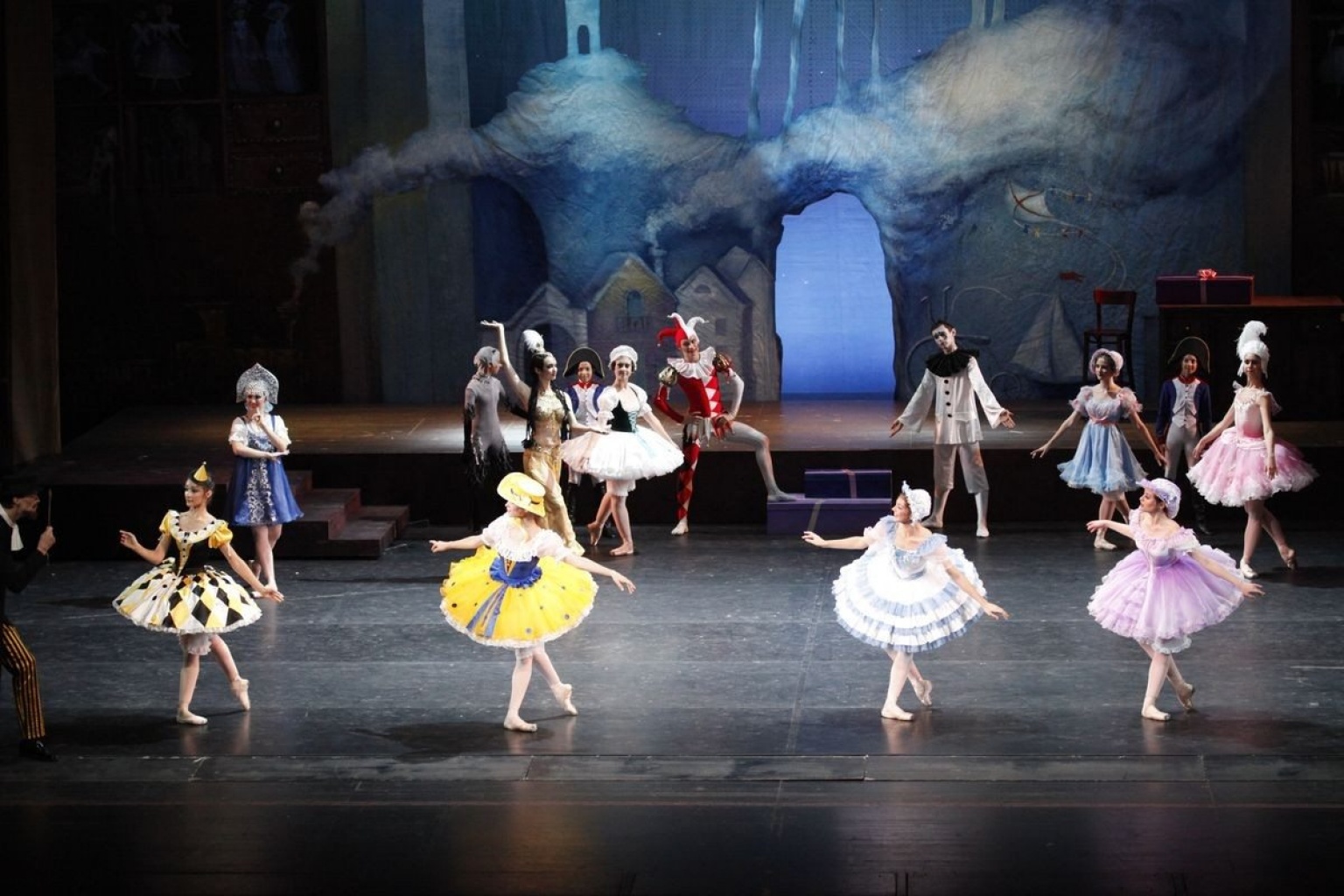 Фея кукол 1903. Фея кукол йозеф байер. Танец феи драже. Фея кукол балет академии вагановой. Фея драже из балета щелкунчик.