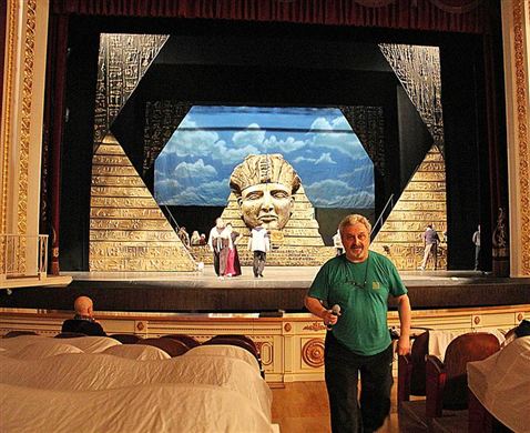 В Опере установили декорации к «Аиде» – Самарский театр оперы и балета